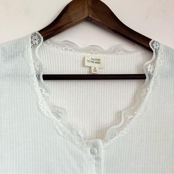 Coquette Crop Top - Picture 3 of 10